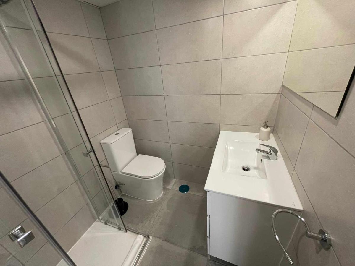Apartamento Con Terraza Y Vistas Alcalaretiro Madrid Exterior photo